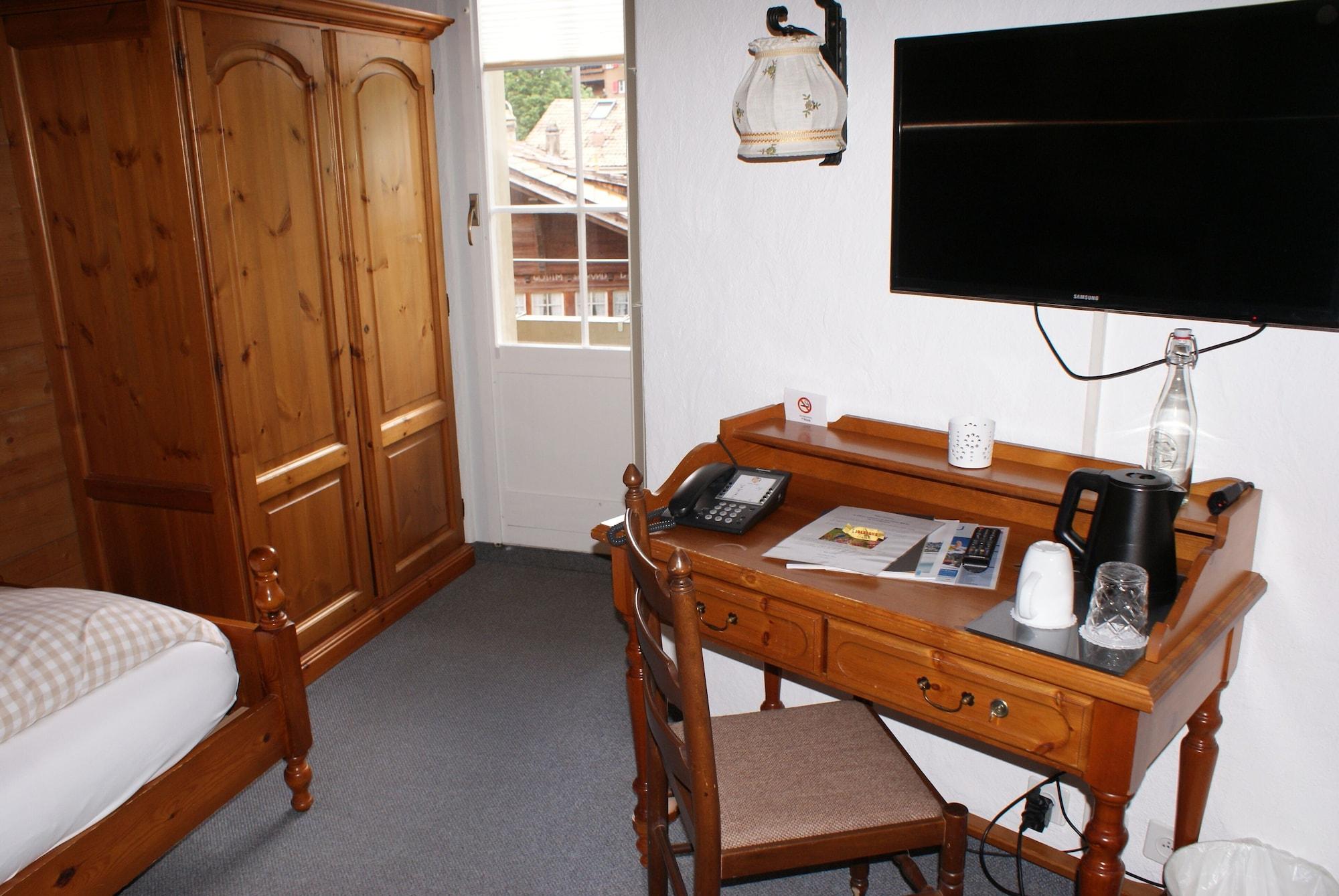 Baeren Hotel, The Bear Inn Wilderswil Ngoại thất bức ảnh