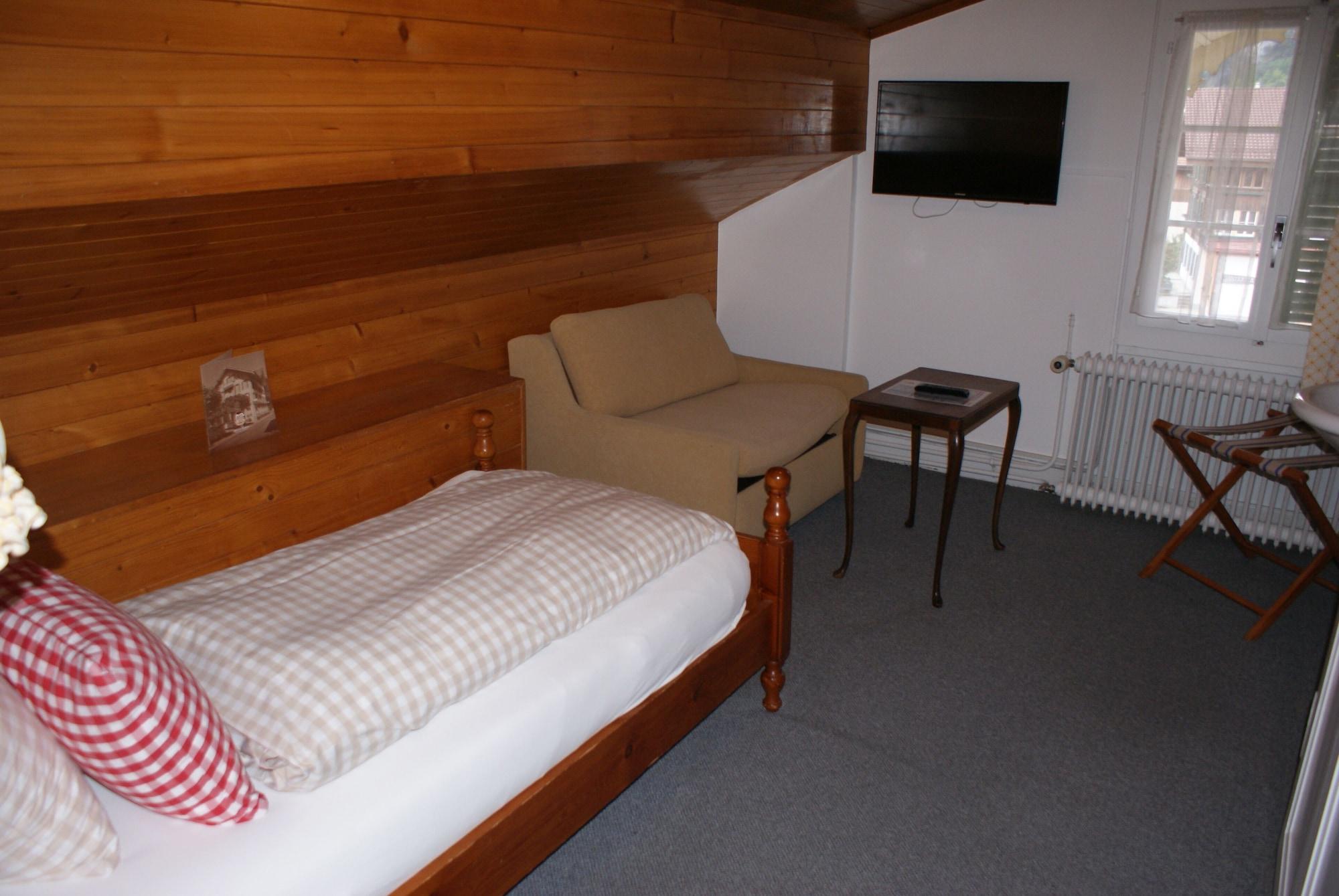 Baeren Hotel, The Bear Inn Wilderswil Ngoại thất bức ảnh
