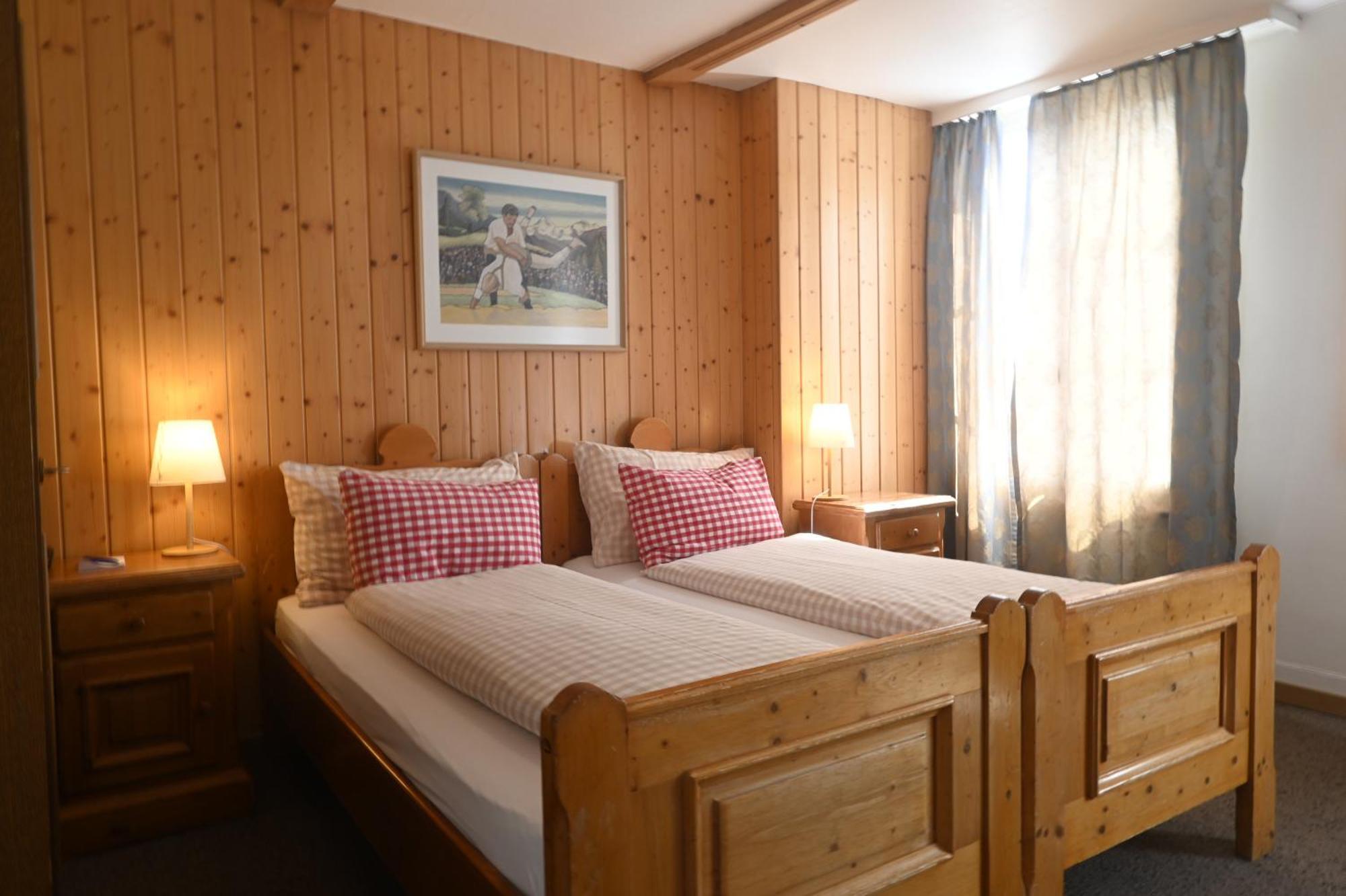Baeren Hotel, The Bear Inn Wilderswil Ngoại thất bức ảnh